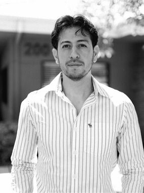 Meet your Posher, Adrian